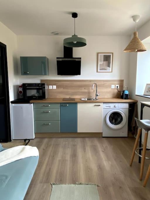 Entre Ville Et Campagne Appartement Cosy Avec Parking Et Terrasse Wood Coutiches Exterior photo