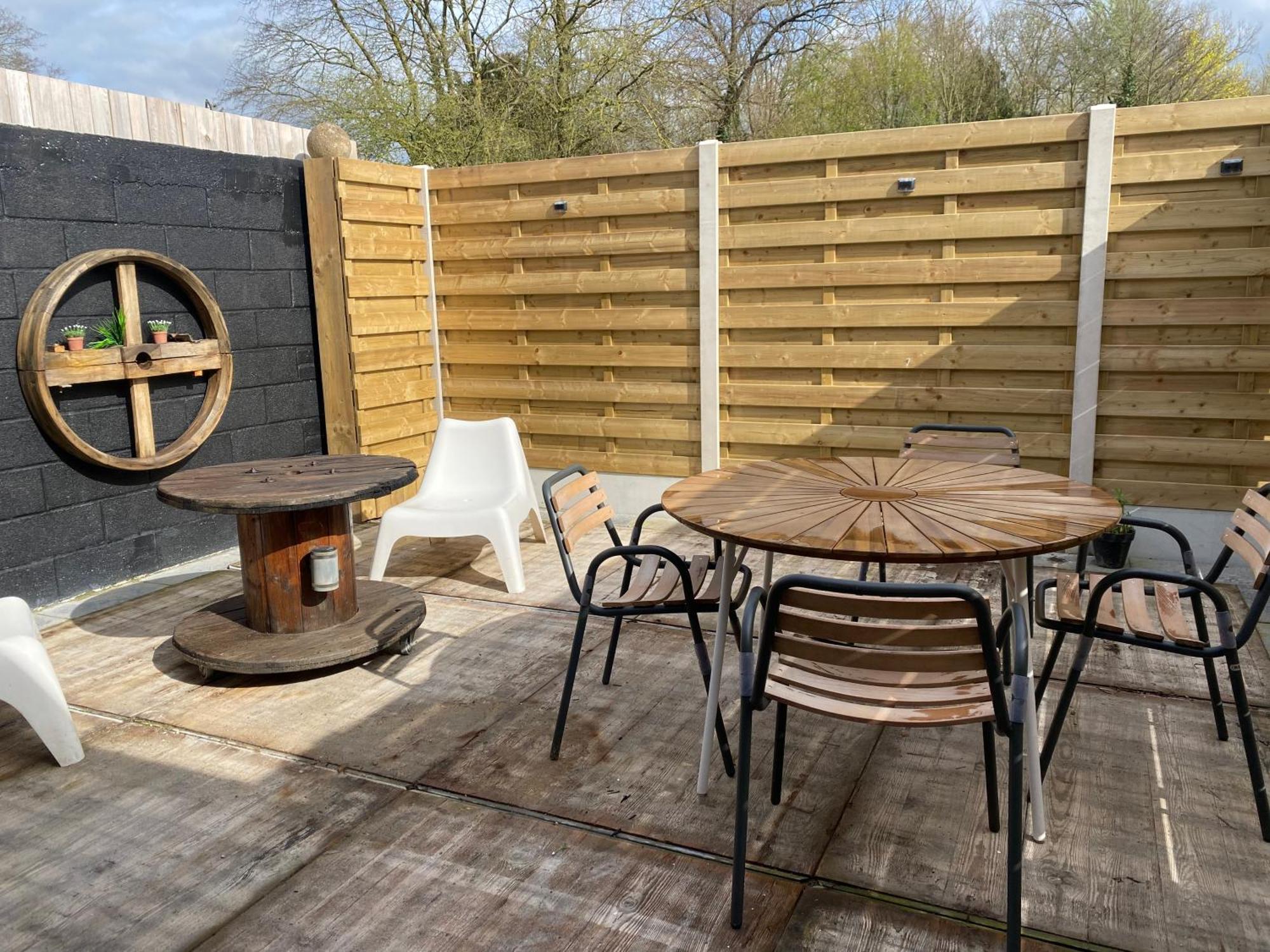 Entre Ville Et Campagne Appartement Cosy Avec Parking Et Terrasse Wood Coutiches Exterior photo